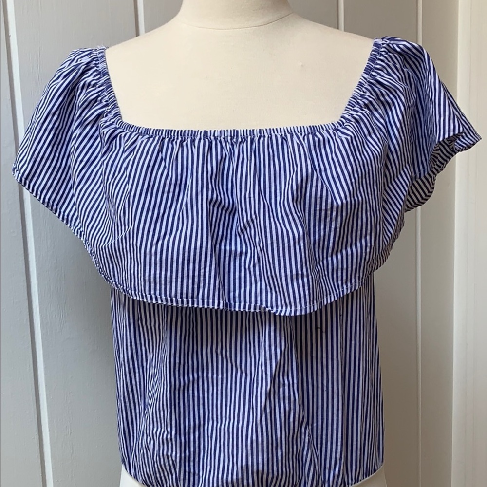 Blouse / Body Suit off the shoulder
